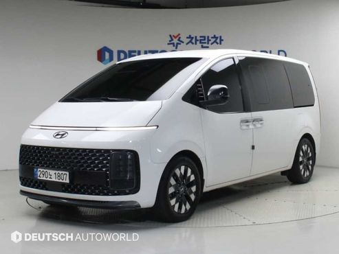 Hyundai Staria L3.5 Lounge 9-Seater Inspiration — пробег 128 739 км — фото 1 из 5