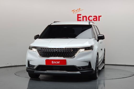 Kia Carnival Gasoline 7-Seater Signature — пробег 17 052 км — фото 3 из 5