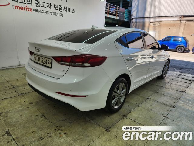 Hyundai AVANTE 1.6 GDI Modern — пробег 136 201 км — фото 4 из 5