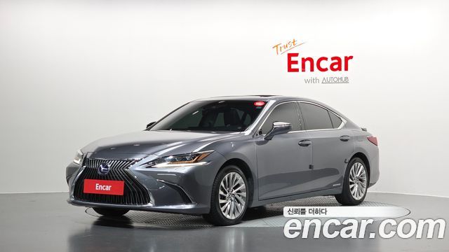 Lexus ES Executive — пробег 71 549 км — фото 1 из 5