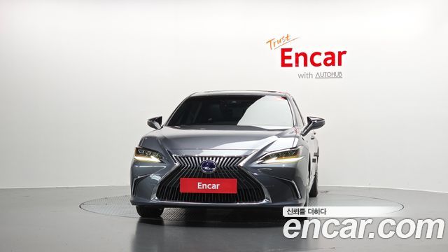 Lexus ES Executive — пробег 71 549 км — фото 3 из 5