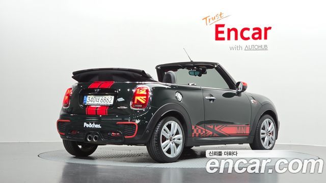 Mini Cooper Convertible JCW 3rd — пробег 28 809 км — фото 2 из 5