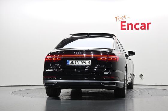 Audi A8 50 TDI Quattro LWB — пробег 76 780 км — фото 4 из 5