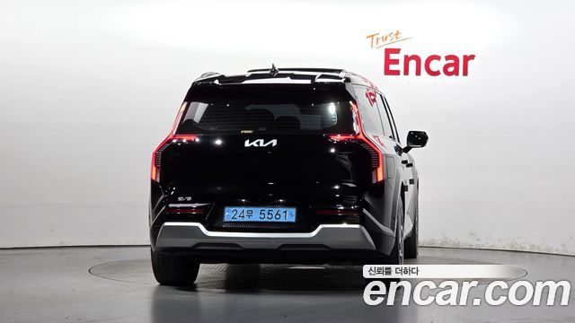 Kia EV9 Long Range 4WD Earth — пробег 99 671 км — фото 4 из 5