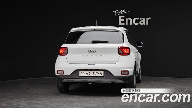 Hyundai Venue 1.6 Smart — пробег 71 719 км — фото 4 из 5