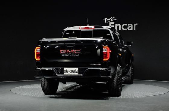 GMC Canyon 2.7T Denali — пробег 2 563 км — фото 4 из 5