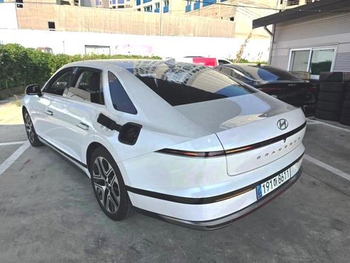 Hyundai Grandeur Premium — пробег 61 234 км — фото 5 из 5