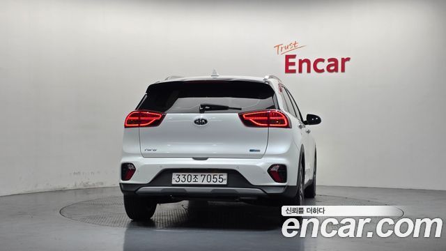 Kia Niro из Кореи Encar