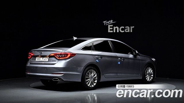 Hyundai Sonata 2.0 Smart — пробег 138 982 км — фото 2 из 5