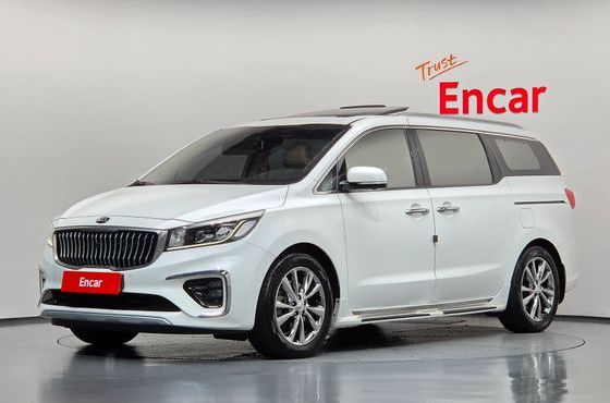 Kia Carnival Gasoline 7-Seater Limousine President — пробег 145 886 км — фото 1 из 5