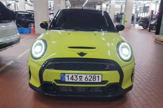 Mini Cooper Convertible Classic Third Generation — пробег 20 865 км — фото 4 из 5