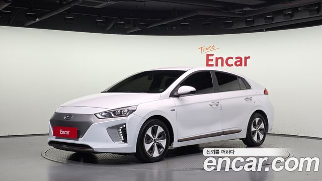 Hyundai Ioniq Q — пробег 178 174 км — фото 1 из 5