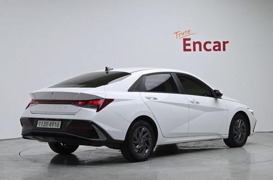 Hyundai AVANTE Smart — пробег 13 533 км — фото 2 из 5