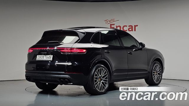Porsche Cayenne 3.0 — пробег 83 401 км — фото 2 из 5