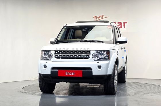Land Rover Discovery 3.0 SDV6 SE — пробег 63 298 км — фото 3 из 5