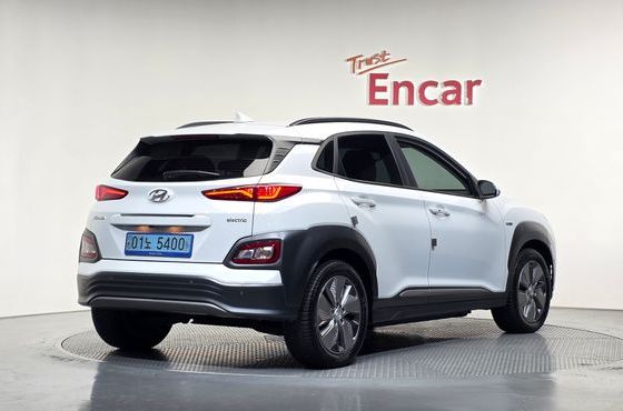Hyundai Kona Premium — пробег 118 579 км — фото 2 из 5
