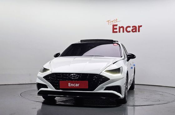 Hyundai Sonata 2.0 Premium Plus — пробег 60 828 км — фото 3 из 5