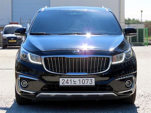 Kia Carnival 9-seater Prestige — пробег 147 092 км — фото 1 из 5