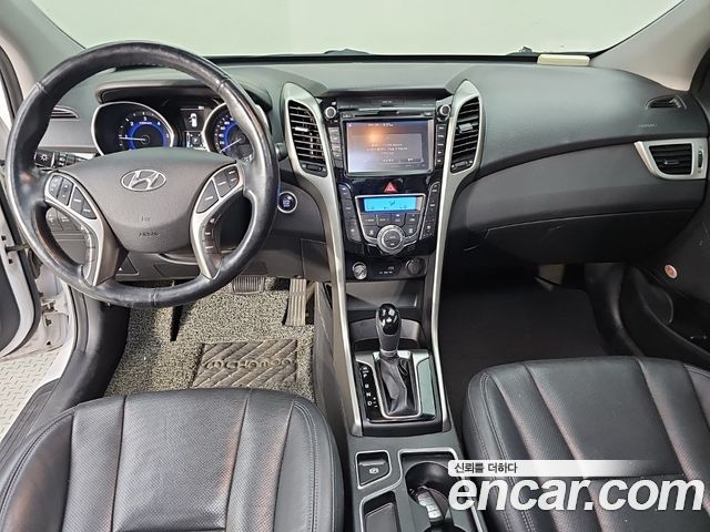 Hyundai i30 Diesel 1.6 PYL — пробег 194 000 км — фото 5 из 5