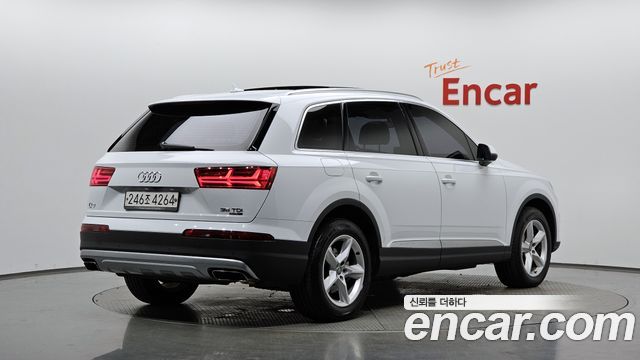 Audi Q7 из Кореи Encar