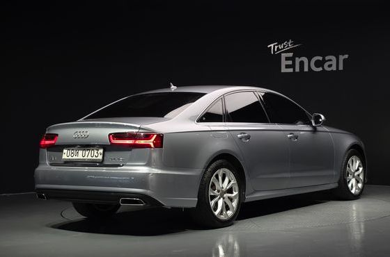 Audi A6 35 TDI Premium C7 — пробег 121 400 км — фото 2 из 5
