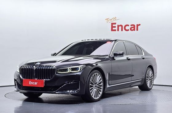 BMW 7-Series 740d xDrive Design Pure Excellence — пробег 143 445 км — фото 1 из 5