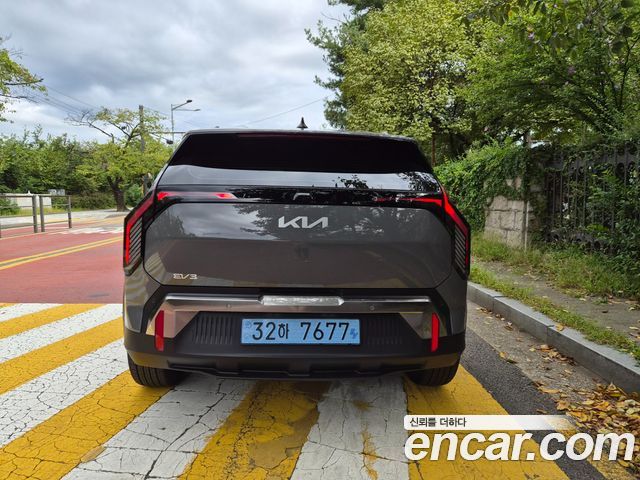 Kia EV3 Long Range 2WD Earth — пробег 514 км — фото 5 из 5