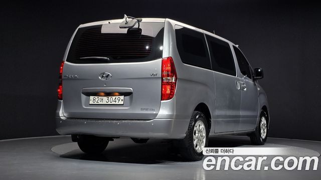 Hyundai Starex 3-Seater VAN CVX Luxury — пробег 189 449 км — фото 2 из 5