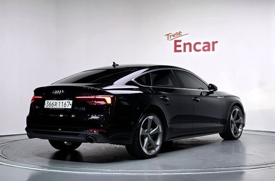 Audi A5 45 TFSI Quattro Premium Sportback — пробег 68 643 км — фото 2 из 5