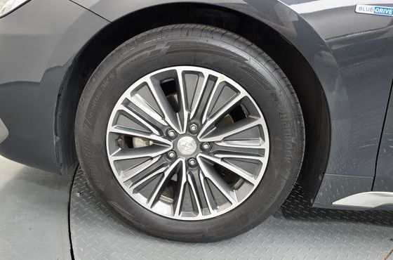 Hyundai Grandeur Premium — пробег 78 418 км — фото 5 из 5