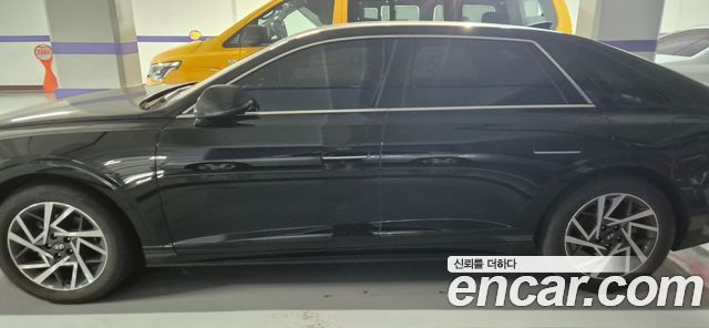 Hyundai Grandeur Premium — пробег 9 877 км — фото 3 из 5