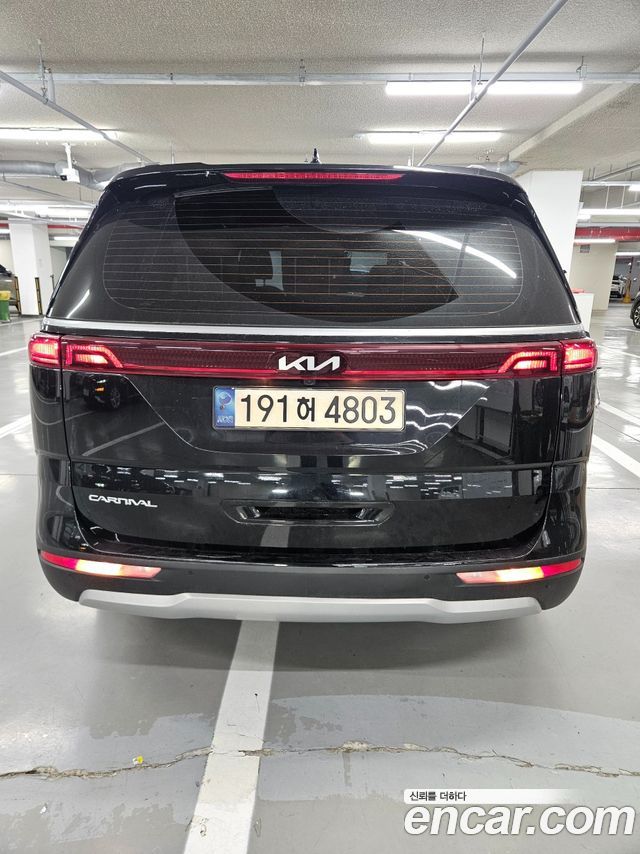 Kia Carnival Diesel 9-Seater Prestige — пробег 104 504 км — фото 4 из 5