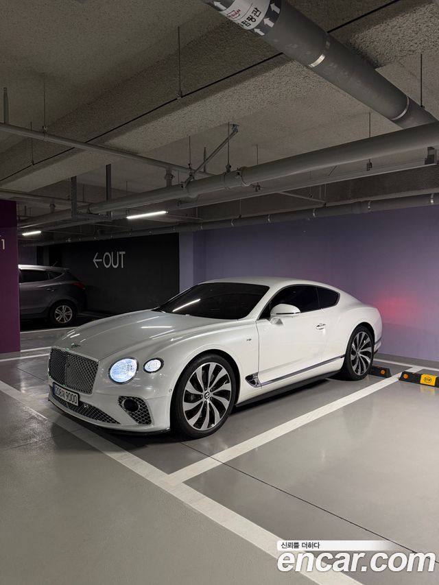 Bentley Continental 4.0 GT — пробег 23 500 км — фото 3 из 5
