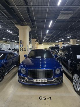Bentley Flying Spur 6.0 — пробег 89 000 км — фото 1 из 5