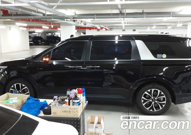 Kia Carnival Diesel 9-Seater Prestige — пробег 120 688 км — фото 2 из 5