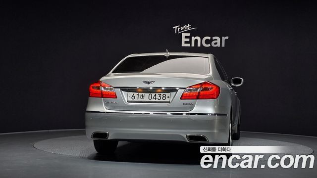Hyundai Genesis из Кореи Encar