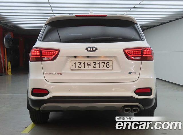 Kia Sorento из Кореи Encar