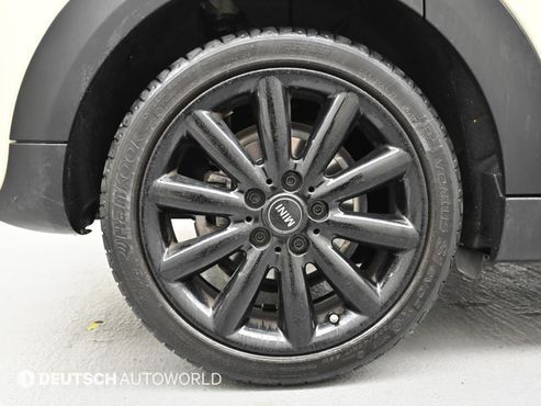 Mini Cooper 5Door Standard 3rd — пробег 31 247 км — фото 5 из 5