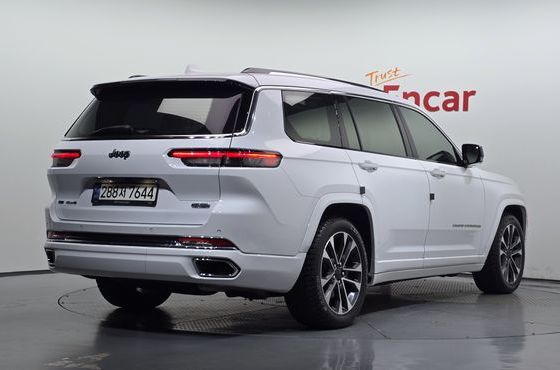 Jeep Cherokee L 3.6 Overland — пробег 76 335 км — фото 2 из 5