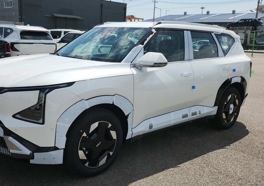 Kia EV5 Long Range 2WD Earth — пробег 1 км — фото 2 из 5