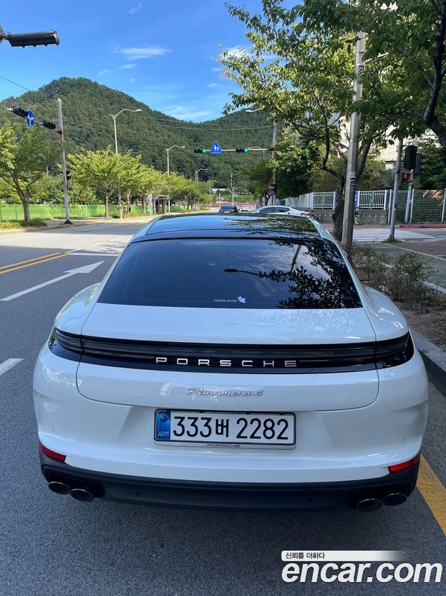 Porsche Panamera 2.9 AWD E-Hybrid — пробег 4 000 км — фото 4 из 5