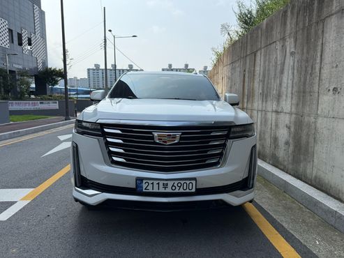 Cadillac Escalade 6.2 ESV ESV Premium Luxury Platinum — пробег 57 000 км — фото 3 из 5