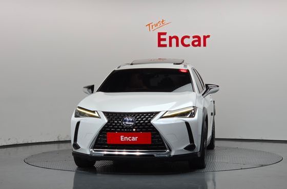 Lexus UX 2.0 2WD — пробег 170 663 км — фото 3 из 5