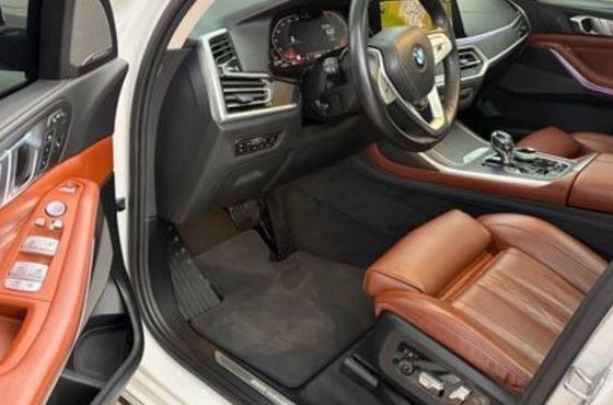 BMW X7 xDrive 30d Design Pure Excellent 6-Seater — пробег 129 000 км — фото 3 из 5