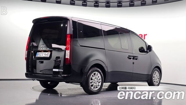 Hyundai Staria из Кореи Encar