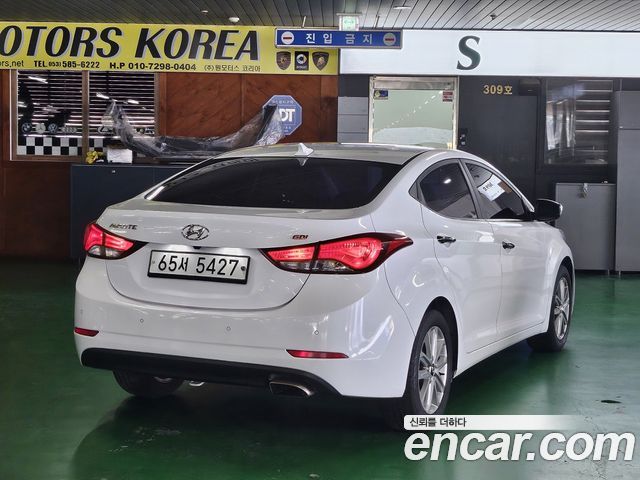 Hyundai AVANTE 1.6 GDi Modern Standard — пробег 82 522 км — фото 2 из 5
