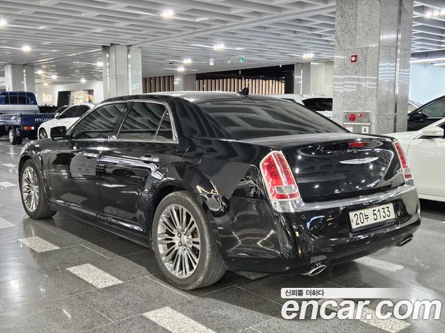Chrysler 300C 3.0 Diesel — пробег 300 489 км — фото 2 из 5