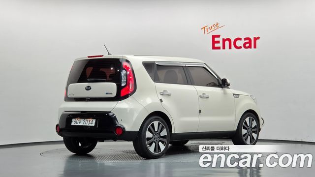 Kia Soul 1.6 Diesel Noblesse — пробег 90 453 км — фото 2 из 5