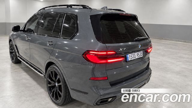 BMW X7 xDrive 40d M Sport 7 STR — пробег 5 005 км — фото 4 из 5