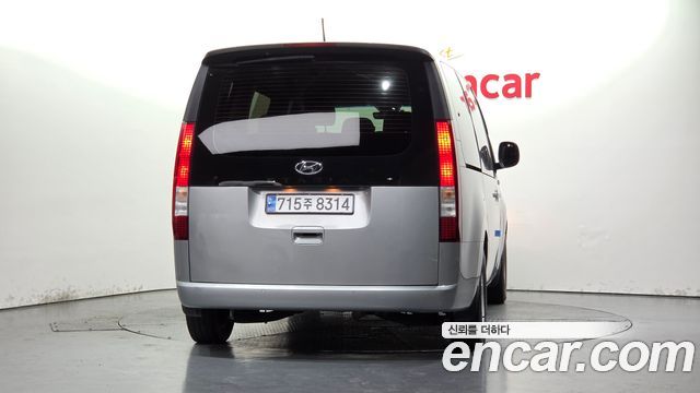 Hyundai Staria Tourer 11-Seater Smart — пробег 64 411 км — фото 4 из 5